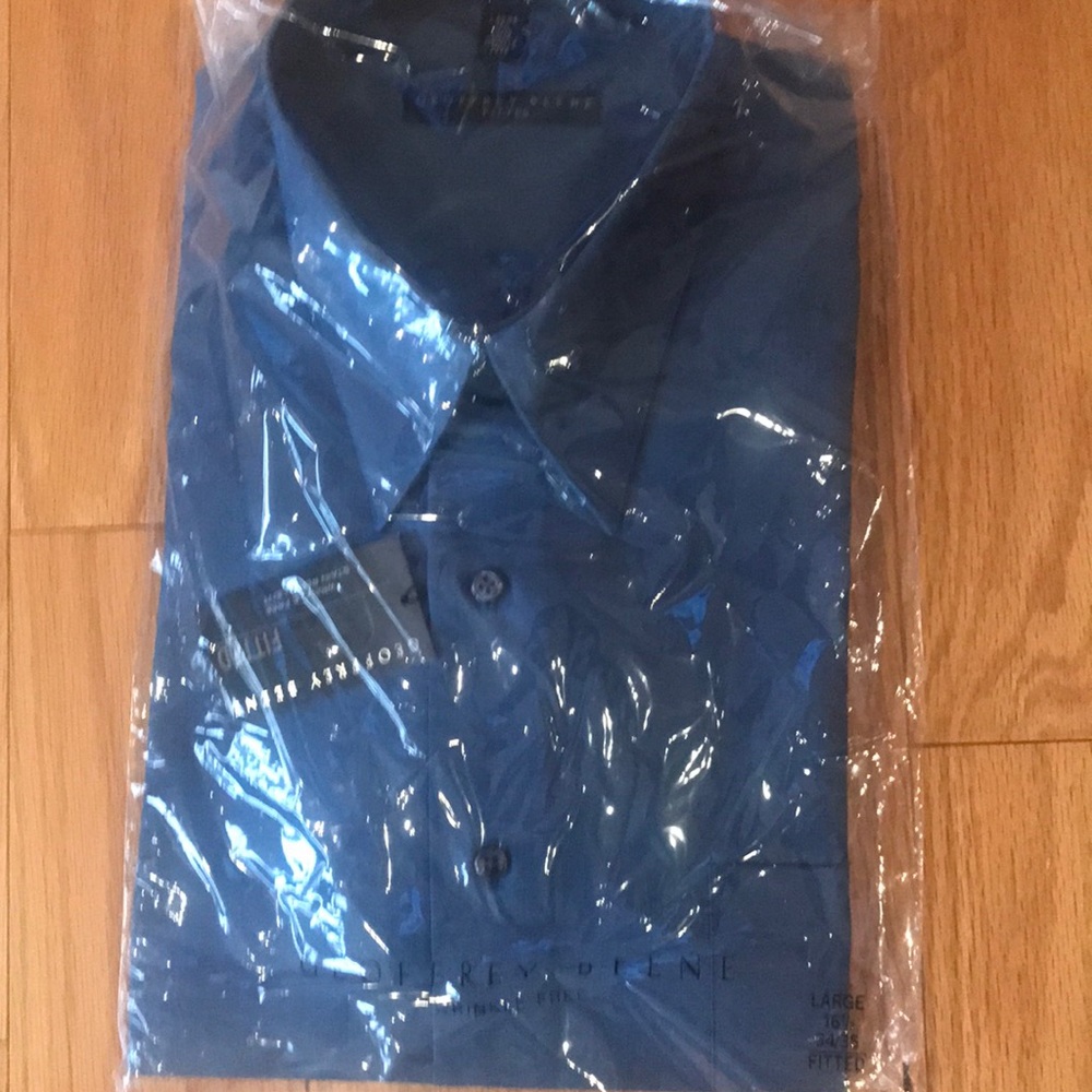 Men’s dress shirt